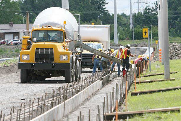 Best Affordable Concrete Contractor  in Crenshaw, MS